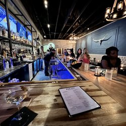 Horse & Hyde Arcadia - The bar