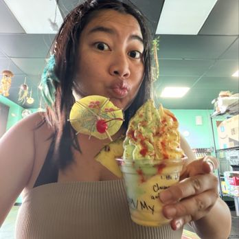 Pineapple Lagoon - Ice Cream & Frozen Yogurt Near Me - Garden Grove, California Pineapple Lagoon - Ice Cream & Frozen Yogurt Near Me - Garden Grove, California