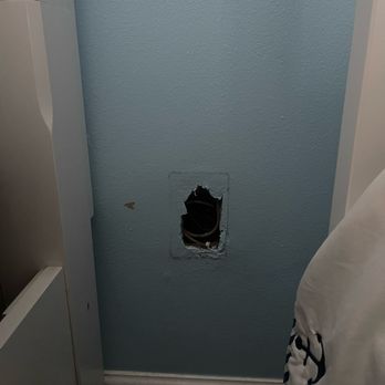 Mizell Home Inspections - Hole not caught by Mizell Inspections. - Home Inspectors Near Me - Brooksville, Florida Mizell Home Inspections - Hole not caught by Mizell Inspections. - Home Inspectors Near Me - Brooksville, Florida