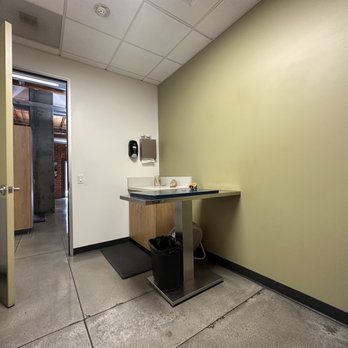 EYE CARE FOR ANIMALS CULVER CITY - Updated September 2024 - 30 Photos