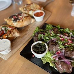 Lamb and three mini pizzas