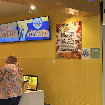 Wetzel's Pretzels - Menu - Pretzels Near Me - San Francisco, California Wetzel's Pretzels - Menu - Pretzels Near Me - San Francisco, California