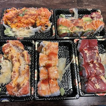 Avana Sushi - Spicy Red Sox  Spicy Scorpion  Spicy Red Dragon Spicy Rainbow Spicy Volcano - Japanese Near Me - Boston, Massachusetts