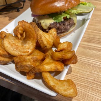 The Highway Brewing Company - Pub Burger - Breweries Near Me - West Branch, Michigan