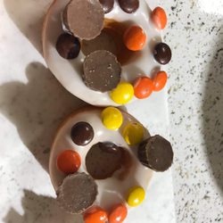 Frontline Bakery - Reese's doughnut