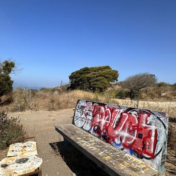 Albany Bulb - Landmarks & Historical Buildings Near Me - Albany, California