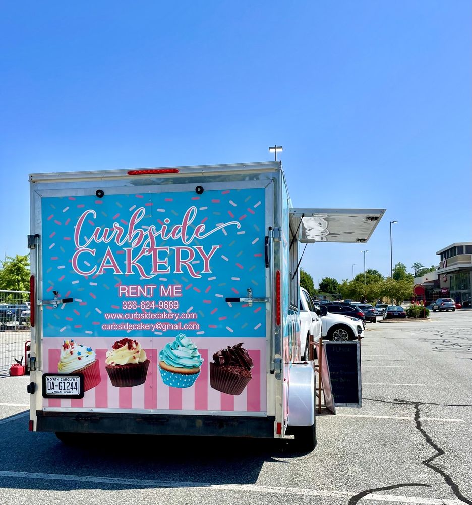 CURBSIDE CAKERY Updated September 2024 115 N Henry St, Stoneville