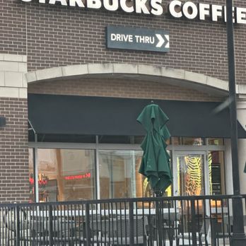 Starbucks - Storefront with patio - Coffee & Tea Near Me - Darien, Illinois Starbucks - Storefront with patio - Coffee & Tea Near Me - Darien, Illinois