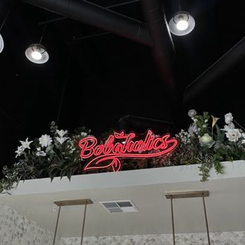 Bobaholics - THE NEON SIGN is a whole VIBE - Bubble Tea Near Me - San Jose, California Bobaholics - THE NEON SIGN is a whole VIBE - Bubble Tea Near Me - San Jose, California