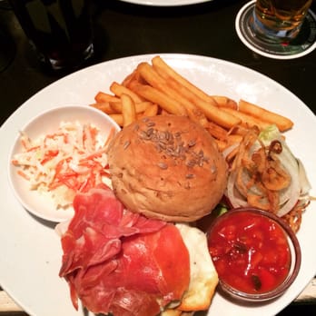 Zsa Zsa Burger - Burgers Near Me - Berlin, BE