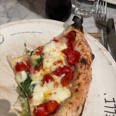 Pizzeria Concettina ai Tre Santi by null