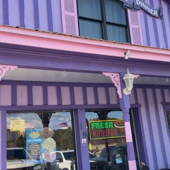 Purple Pie Place - Outside - Desserts Near Me - Custer, South Dakota Purple Pie Place - Outside - Desserts Near Me - Custer, South Dakota