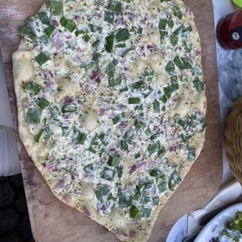 Holzwurm - Flamkuchen but vegetarian - Mediterranean Near Me - Braunschweig, NI