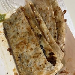 Smoke And Fire Food Truck - Bbq Pork Quesadilla