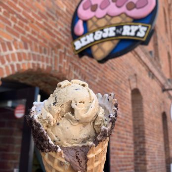 Ben & Jerry’s - Small (2 scoops) - Ice Cream & Frozen Yogurt Near Me - San Francisco, California