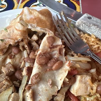 Don Cuco Mexican Restaurant - Chicken burrito with ham - Mexican Near Me - Burbank, California Don Cuco Mexican Restaurant - Chicken burrito with ham - Mexican Near Me - Burbank, California