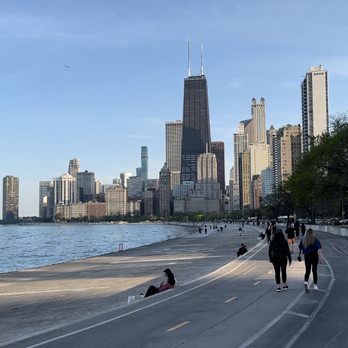 Chicago Lakefront Trail - Hiking Near Me - Chicago, Illinois Chicago Lakefront Trail - Hiking Near Me - Chicago, Illinois