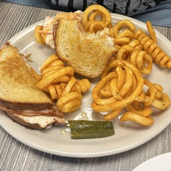 The Bomber Restaurant - Turkey Reuben - Diners Near Me - Ypsilanti, Michigan The Bomber Restaurant - Turkey Reuben - Diners Near Me - Ypsilanti, Michigan