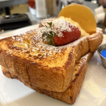 Toast - FRENCH TOAST - CREME BRULEE- pretty good! - Breakfast & Brunch Near Me - Temecula, California Toast - FRENCH TOAST - CREME BRULEE- pretty good! - Breakfast & Brunch Near Me - Temecula, California