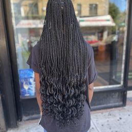 Knotless braids