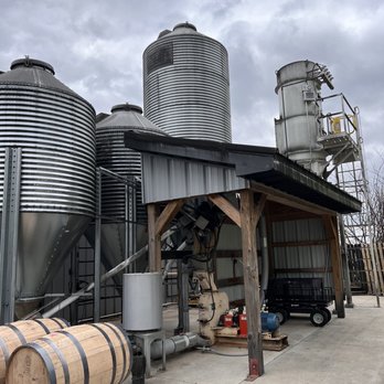 Limestone Branch Distillery - Distilleries Near Me - Lebanon, Kentucky
