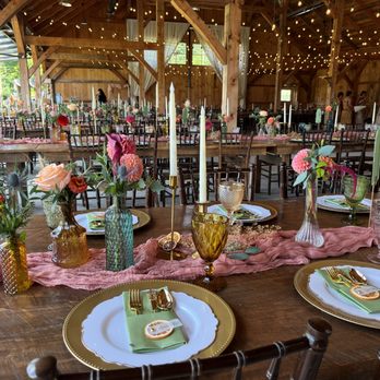 Mandy's Spring Nursery - Wedding Floral Boutique Gables and Garden and  Florist at Mandy's Spring - Floral Designers Near Me - Granville, New York