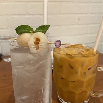 Thai Barn Na - Sparkling Lychee and Thai Milk Tea - Thai Near Me - Mississauga, Ontario Thai Barn Na - Sparkling Lychee and Thai Milk Tea - Thai Near Me - Mississauga, Ontario