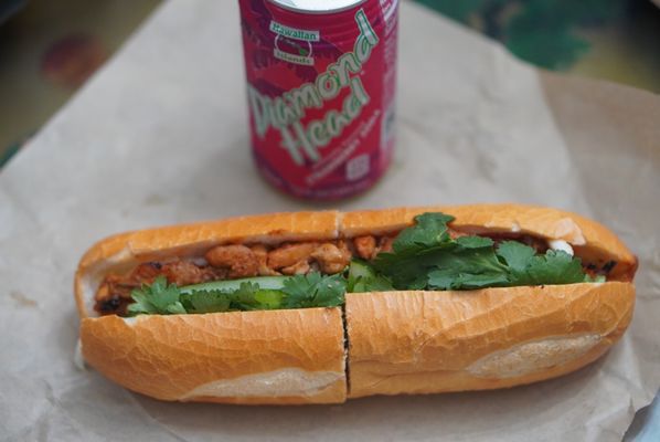 Le’s Banh Mi by null