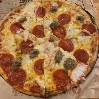 Blaze Pizza - Meat Eater (11-inch) - Pizza Near Me - Anaheim, California Blaze Pizza - Meat Eater (11-inch) - Pizza Near Me - Anaheim, California