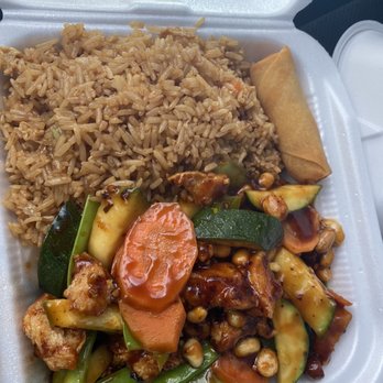 Dragon Express - Kung Pao Chicken Lunch - Chinese Near Me - Mesa, Arizona
