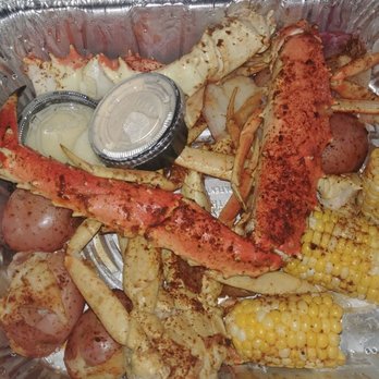 TLC Austin - 10.11.20 King Crab and Snow Crab - American Near Me - Austin, Texas