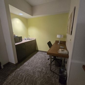 SpringHill Suites Chicago Schaumburg - Kitchenette - Hotels Near Me - Schaumburg, Illinois SpringHill Suites Chicago Schaumburg - Kitchenette - Hotels Near Me - Schaumburg, Illinois