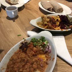 She Royal Bar & Bistro