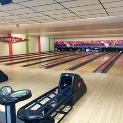 American Legion Lounge & Lanes