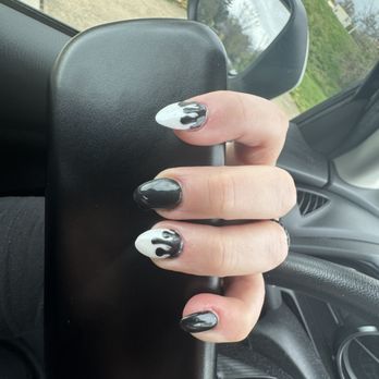 Herndon Nail Salon Spa - Nail Salons Near Me - Herndon, Virginia