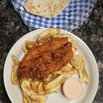 Catrachitas Restaurant - Pollo con pechuga - Seafood Near Me - Arlington Heights, Illinois Catrachitas Restaurant - Pollo con pechuga - Seafood Near Me - Arlington Heights, Illinois