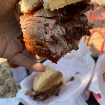 Main Street Grill - Tri-tip sandwich - Barbeque Near Me - Cambria, California Main Street Grill - Tri-tip sandwich - Barbeque Near Me - Cambria, California