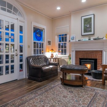 Steven J Byers, DDS - Cozy Waiting Area - Cosmetic Dentists Near Me - San Diego, California Steven J Byers, DDS - Cozy Waiting Area - Cosmetic Dentists Near Me - San Diego, California