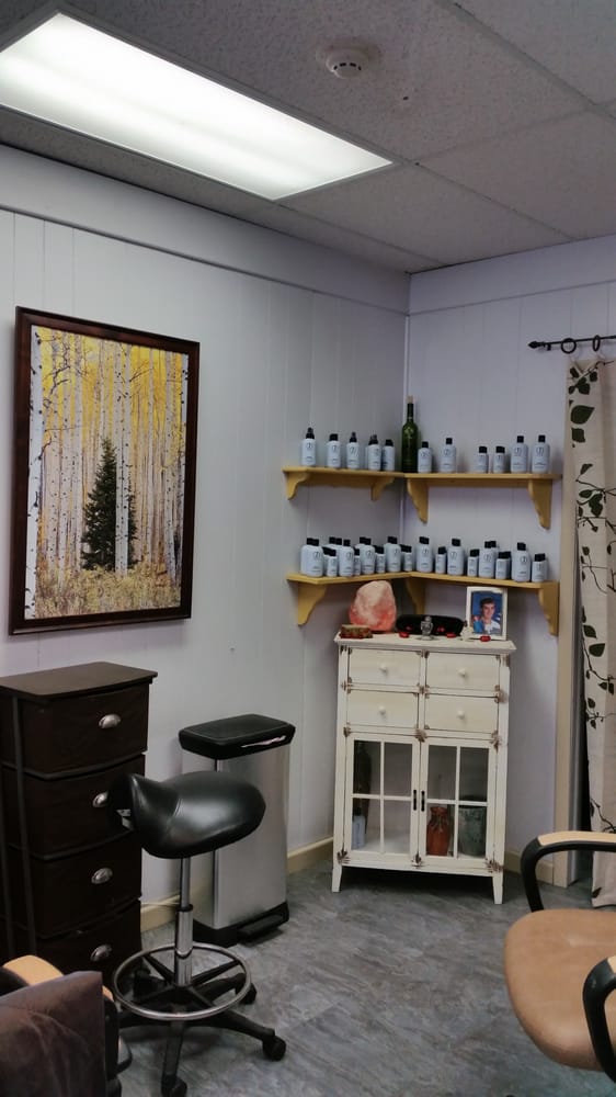ASPEN ROOTS HAIR STUDIO Updated September 2024 25797 Conifer Rd