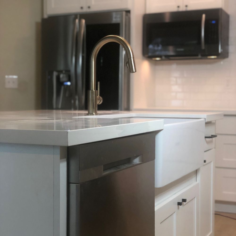 Ziebart Construction - nice farm house sink - General Contractors Near Me - Lake Oswego, Oregon