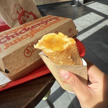 Jollibee - Peach mango pie - Fast Food Near Me - Pinellas Park, Florida Jollibee - Peach mango pie - Fast Food Near Me - Pinellas Park, Florida