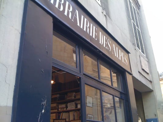 Librairie des Alpes by null