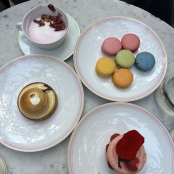 Ladurée - Macarons, Isphan, Lemon Meringue Tart - Tea Rooms Near Me - New York, New York