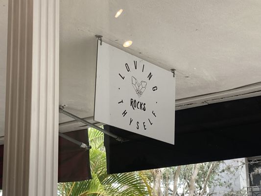 Loving Thyself Rocks by null