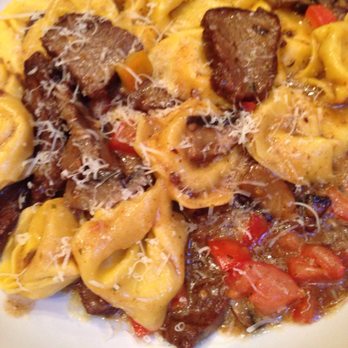 Olive Garden Italian Restaurant - Beef and tortellini - Italian Near Me - Branson, Missouri Olive Garden Italian Restaurant - Beef and tortellini - Italian Near Me - Branson, Missouri