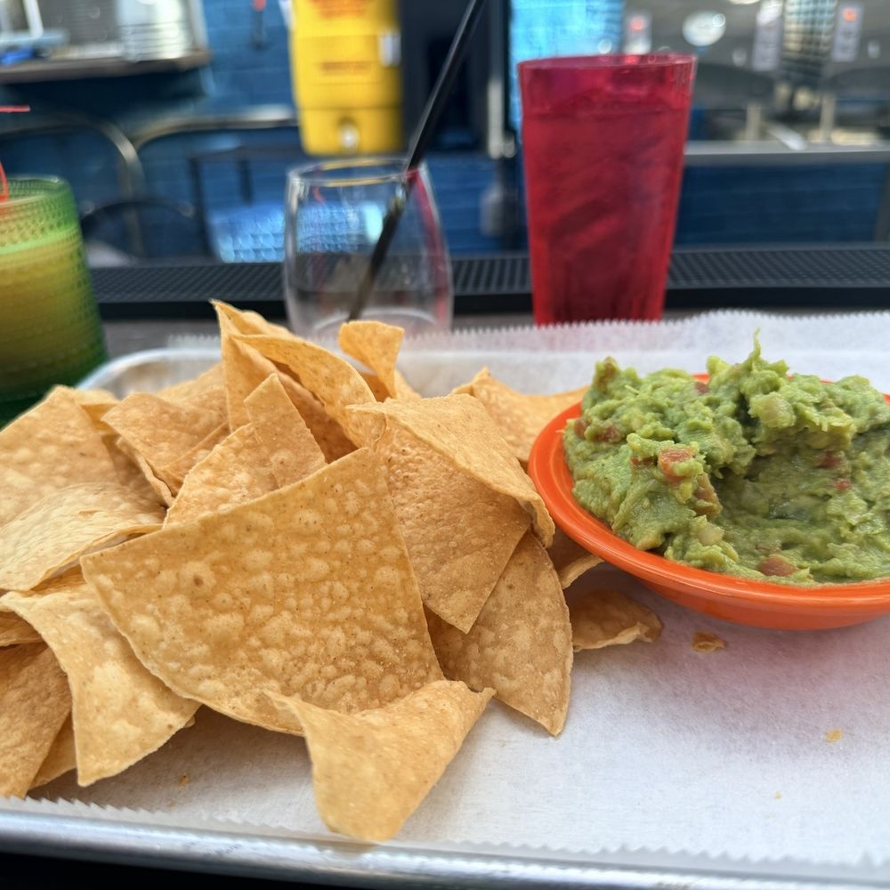 Hi/Fi Tex-Mex BBQ - Hi Fi Guacamole - Tex-Mex Near Me - Alexandria, Virginia Hi/Fi Tex-Mex BBQ - Hi Fi Guacamole - Tex-Mex Near Me - Alexandria, Virginia