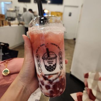 Xing Fu Tang - Strawberry Milk - Bubble Tea Near Me - Seattle, Washington Xing Fu Tang - Strawberry Milk - Bubble Tea Near Me - Seattle, Washington