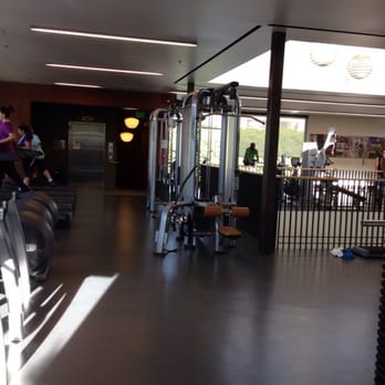 Hyperion Health Club - Gyms Near Me - Burbank, California