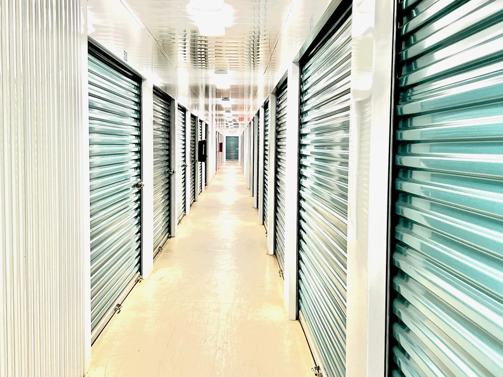 CASTAWAY SELF STORAGE & CAR WASH 3528 US Hwy 41 N, Byron,