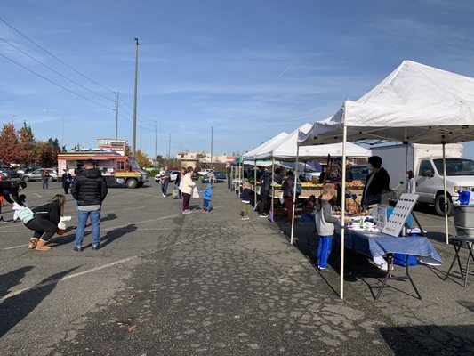 Federal Way Farmers Market by null